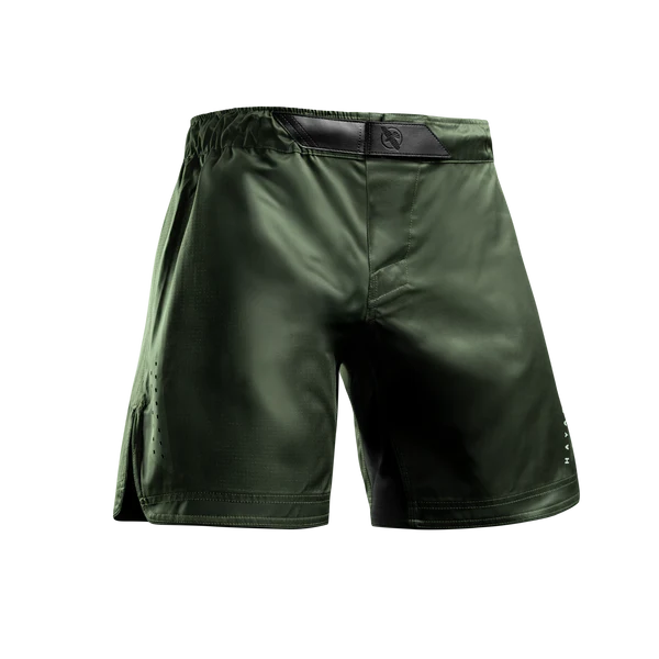 Hayabusa Men’s Core Mid-Thigh Fight Shorts