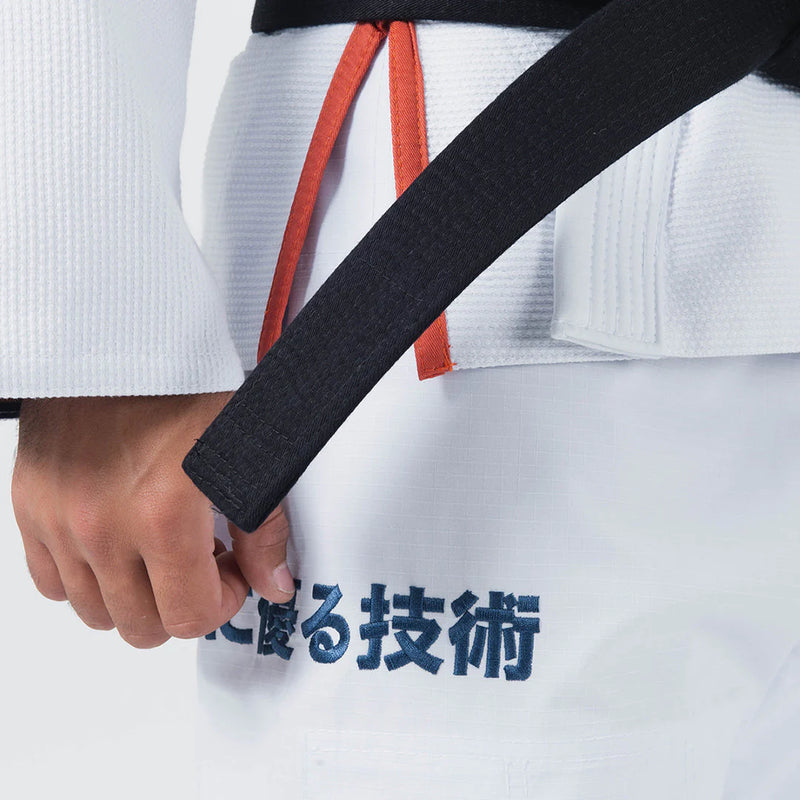 Maeda Prism Gi