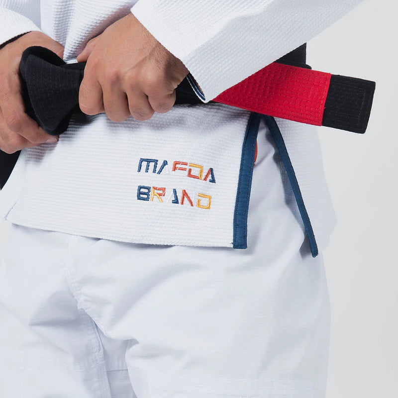 Maeda Prism Gi