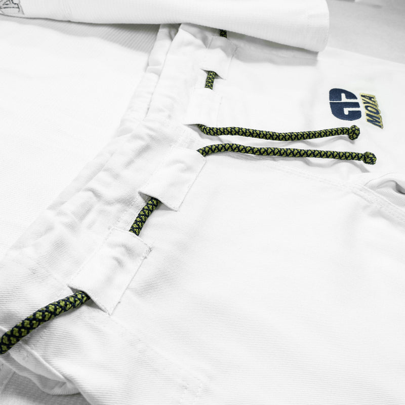 Moya Brand 26 Flagship